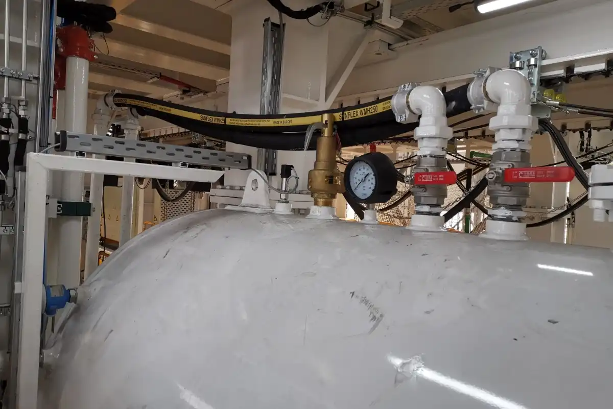 Pressure sensor Pressure sensor