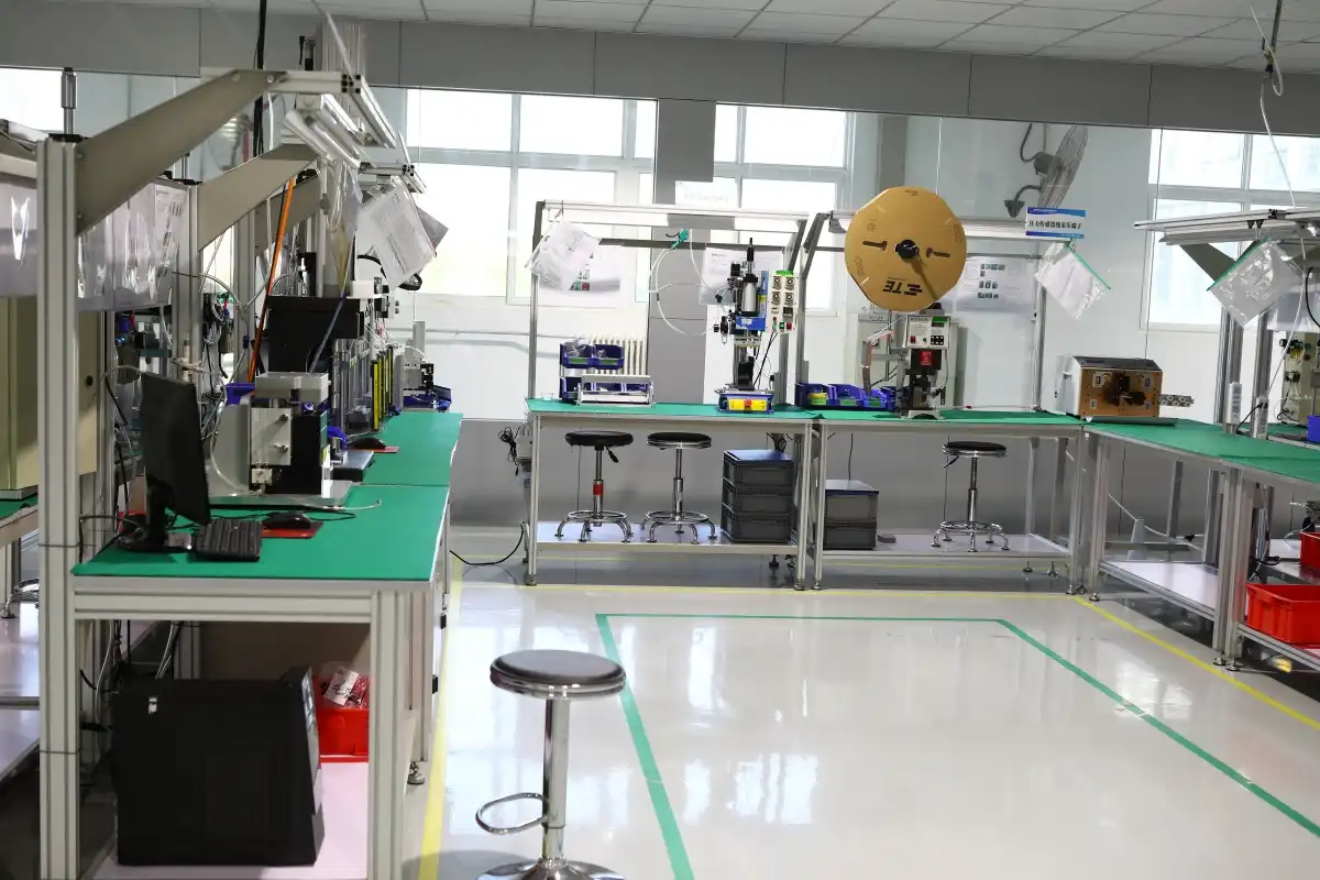 Pressure and Temperature transmitter Factory