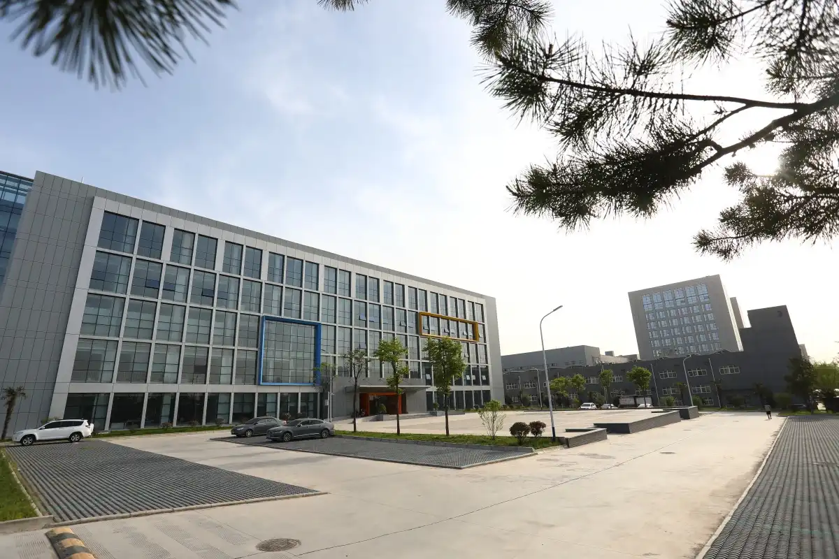DEF dosing Company Building DEF dosing Company Building