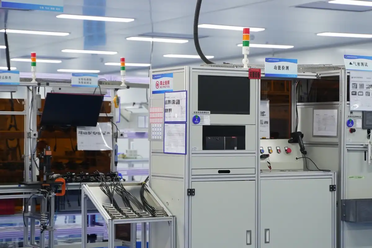 https://www.qt-sensor.com/sensor/capacitive-pressure-sensors https://www.qt-sensor.com/sensor/capacitive-pressure-sensors